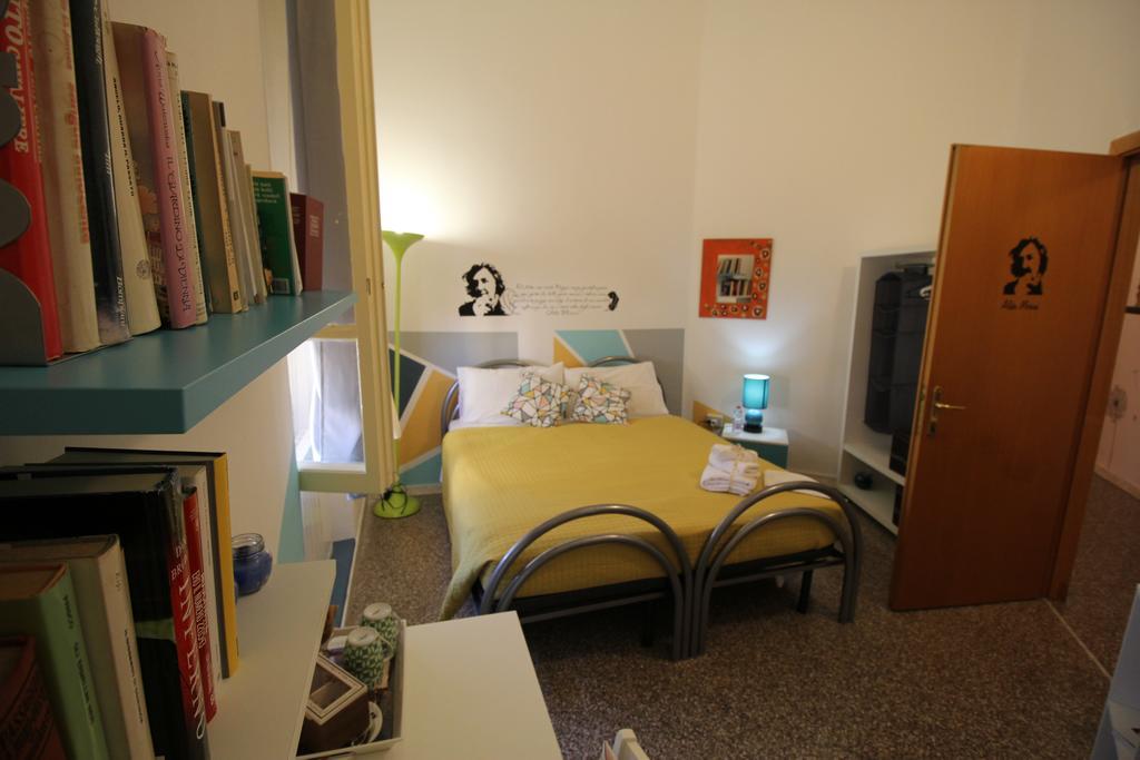 Bed 'N Books Bed & Breakfast Sassari Luaran gambar
